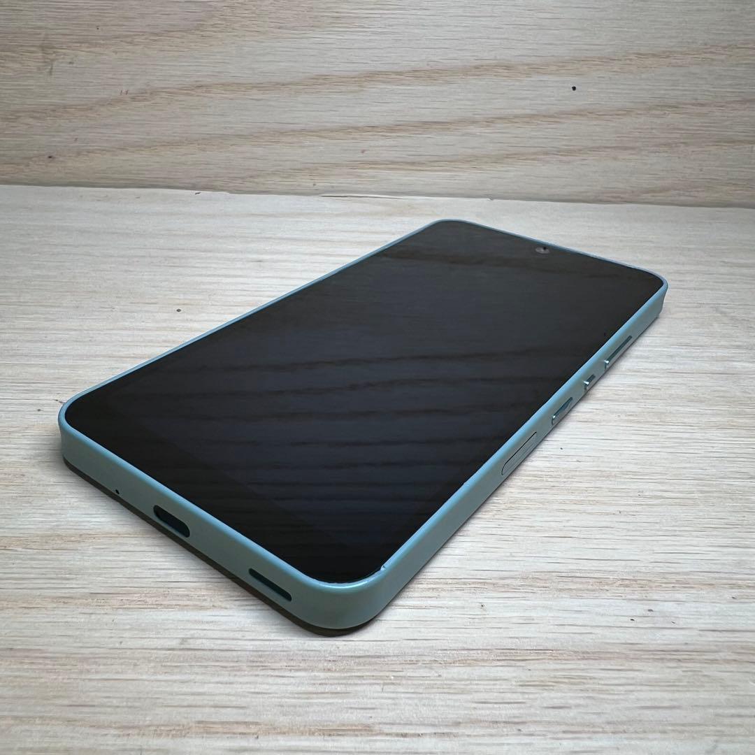 シャープ AQUOS wish SHG06本体 A1221