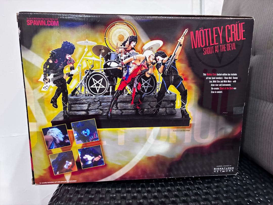 モトリークルー フィギュア　motley crue マクファーレントイズ