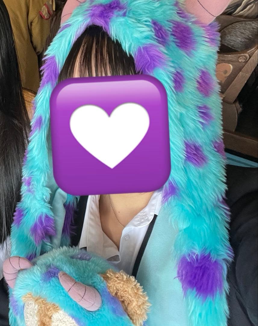 ディズニー　モンスターズインク　サリー　マフラーキャップ