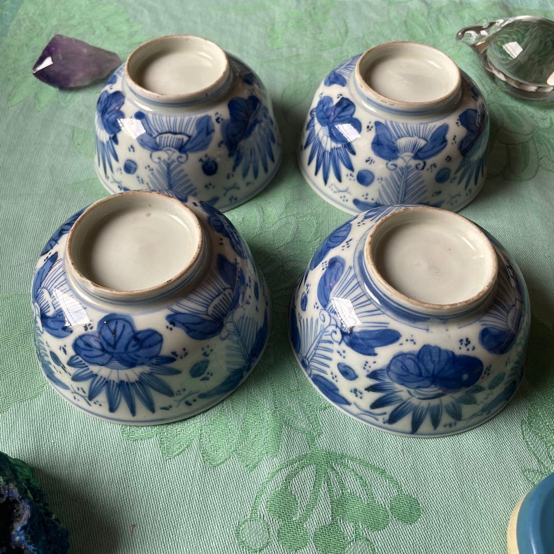 江戸末期　時代染付 煎茶碗　 雷紋に草花文様 手のひらサイズの骨董　四客揃え
