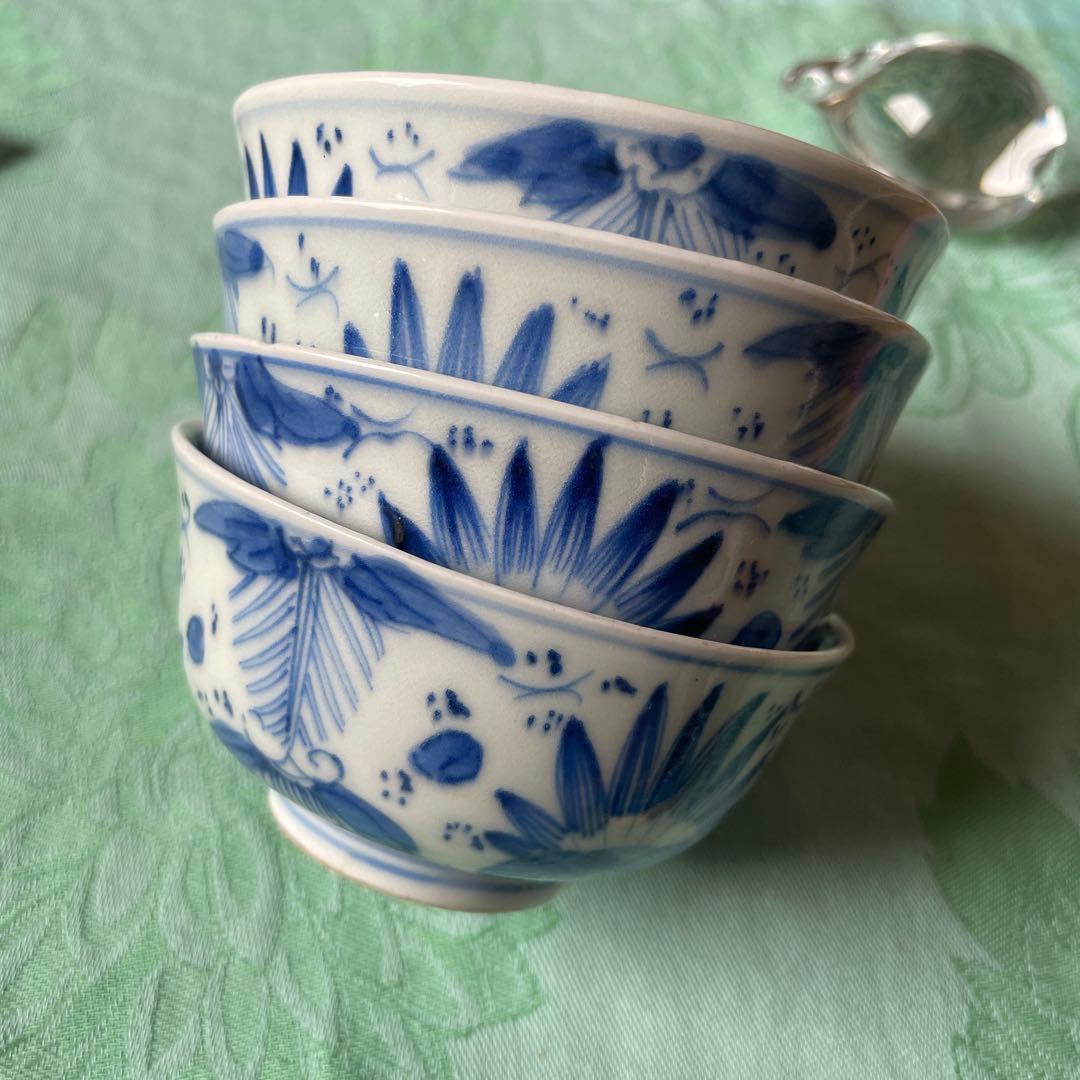 江戸末期　時代染付 煎茶碗　 雷紋に草花文様 手のひらサイズの骨董　四客揃え