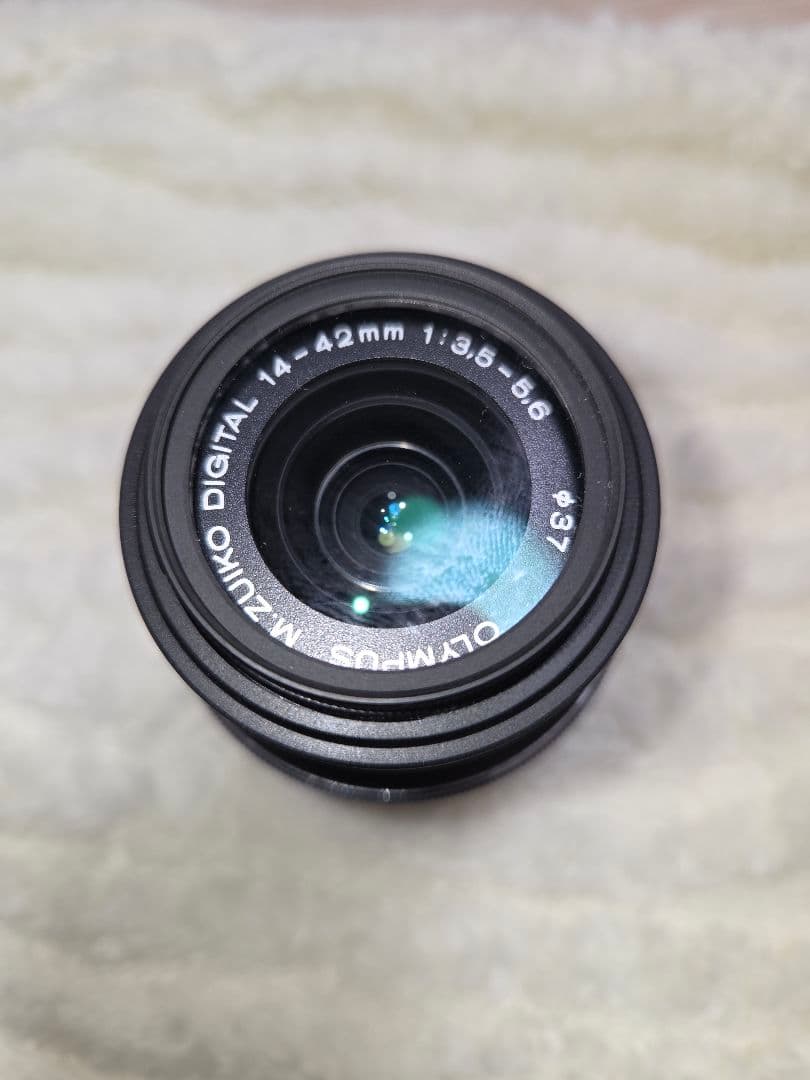 OLYMPUS ミラーレス一眼カメラ PEN E-P3 14-42mm