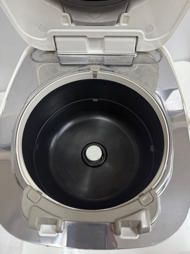 パナソニック可変圧力IH炊飯器SR-PB10E4