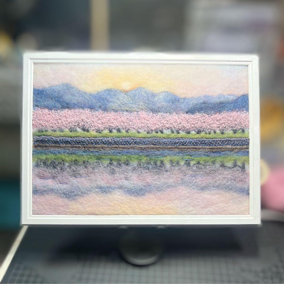 シ*フ様 羊毛フェルト　刺繍『春の四重奏』ハンドメイド　羊毛絵画　手直し作品