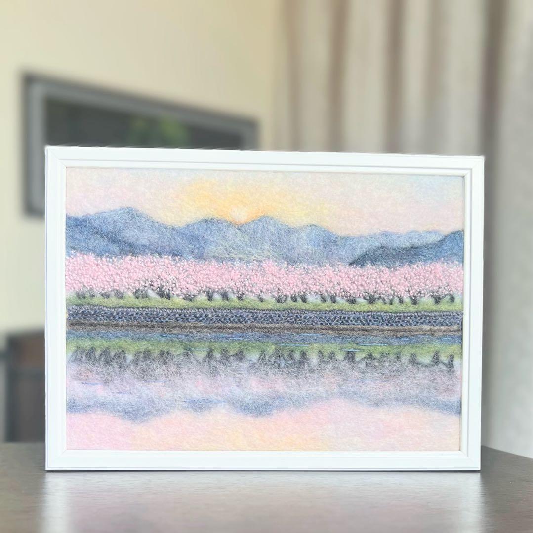 シ*フ様 羊毛フェルト　刺繍『春の四重奏』ハンドメイド　羊毛絵画　手直し作品