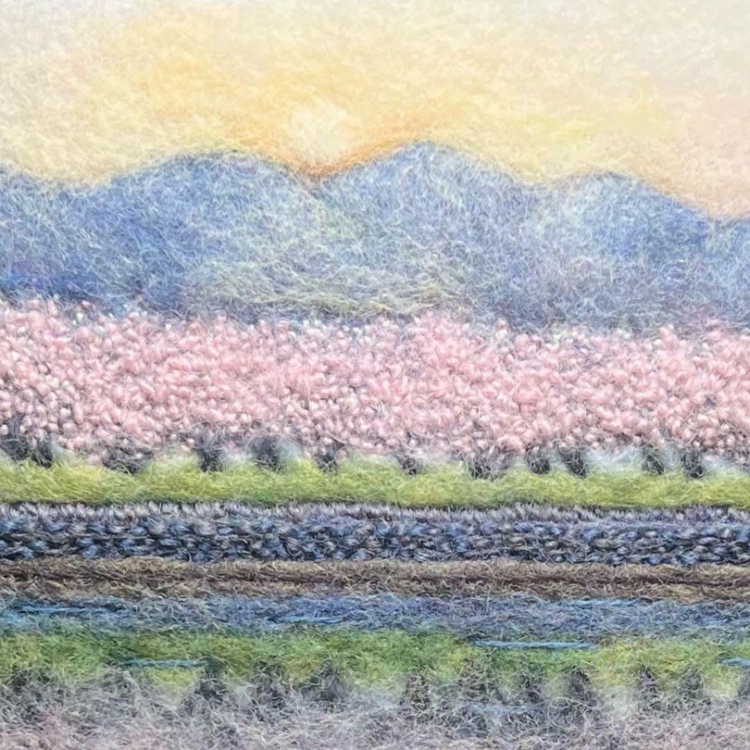 シ*フ様 羊毛フェルト　刺繍『春の四重奏』ハンドメイド　羊毛絵画　手直し作品