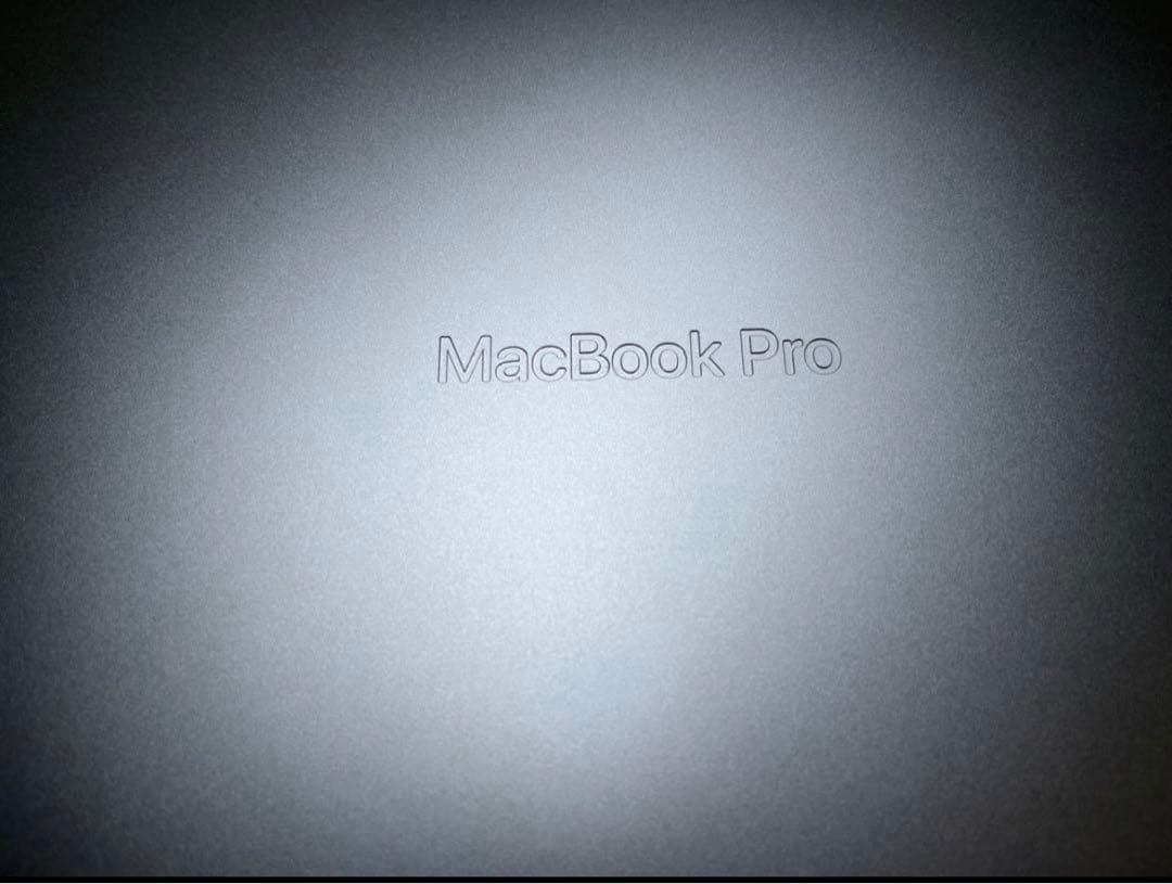 <美品> MacBook Pro 16インチ M1 2021 16GB 1TB