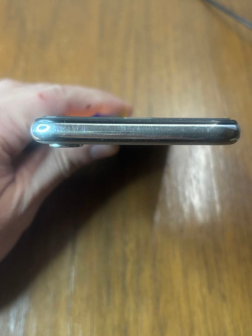 やま　Apple iPhone X 256GB SIMロックなし