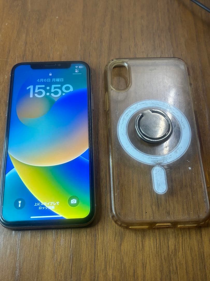 やま　Apple iPhone X 256GB SIMロックなし