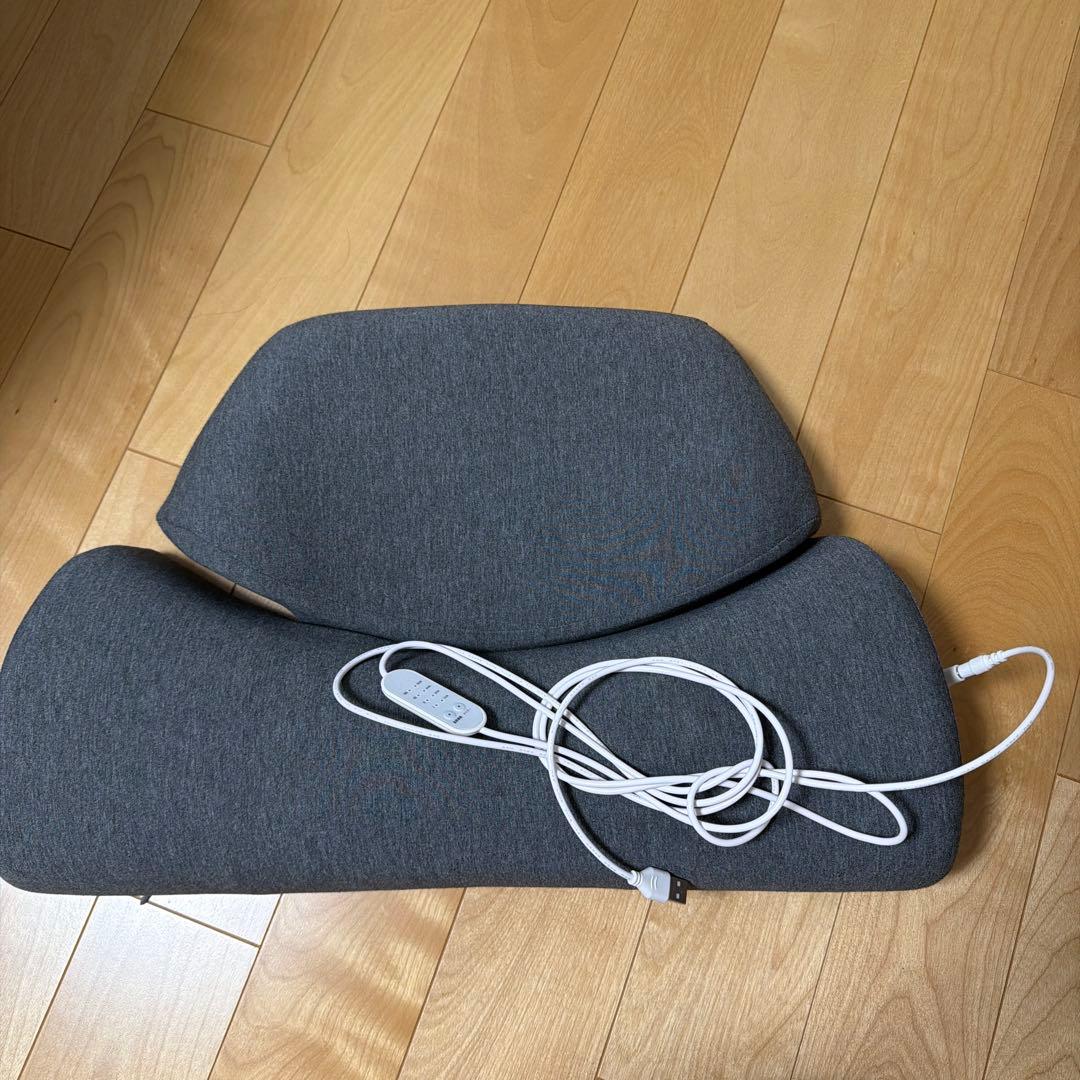 【美品・正規品】首と肩がホッとする枕　ホットピロー　カルクス　サバキュー