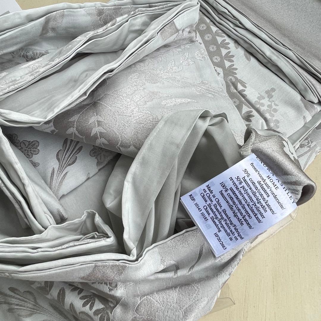 イギリス直輸入：ローラアシュレイ 掛けカバー＋枕カバー2枚　新品　ジャガード織り