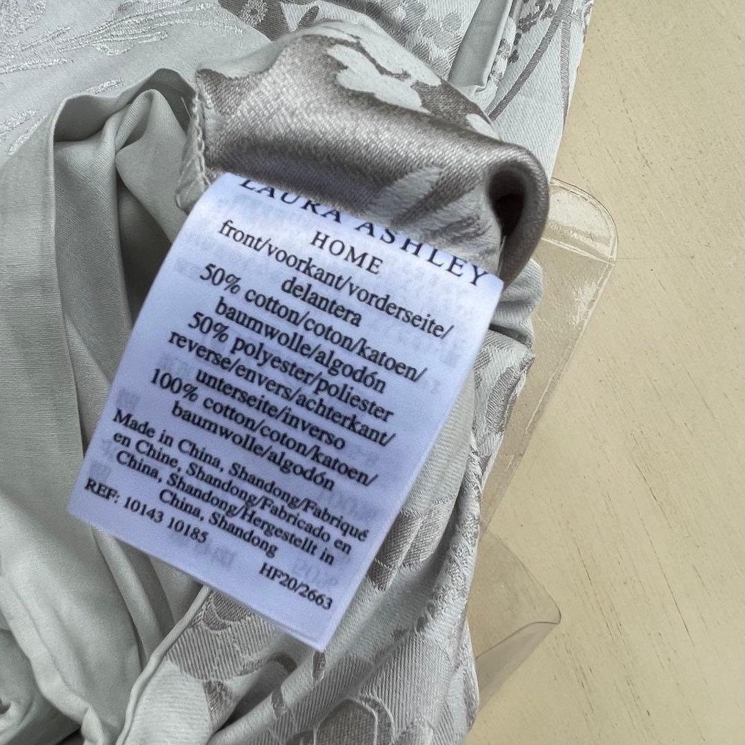 イギリス直輸入：ローラアシュレイ 掛けカバー＋枕カバー2枚　新品　ジャガード織り