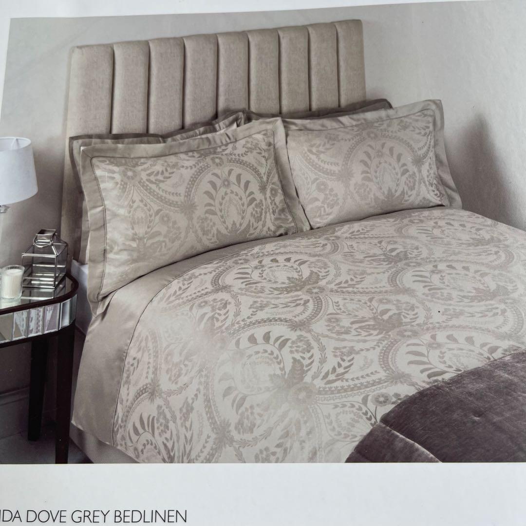 イギリス直輸入：ローラアシュレイ 掛けカバー＋枕カバー2枚　新品　ジャガード織り