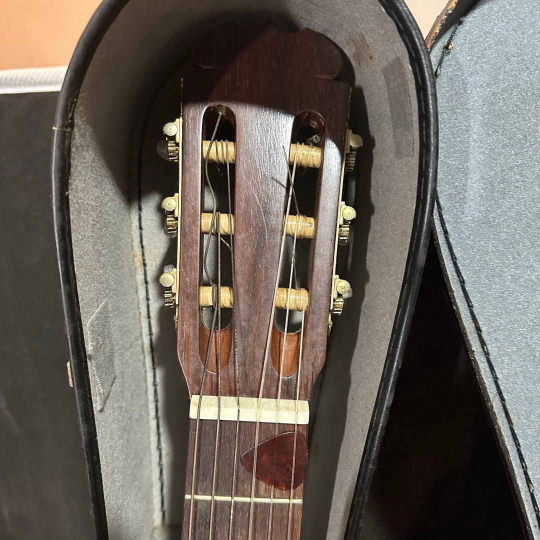 ジュリアン アコースティック ギター