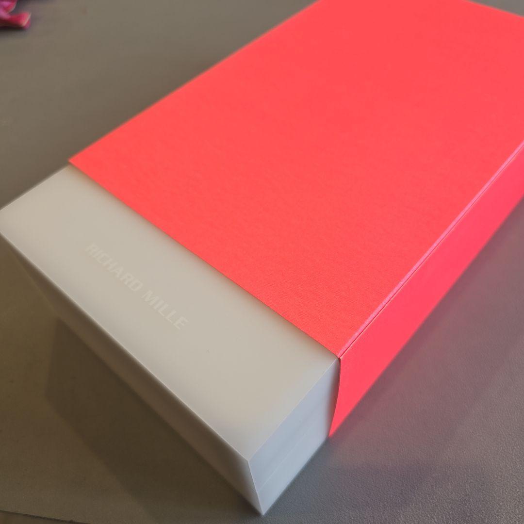 RICHARD MILLE ホワイトボックス