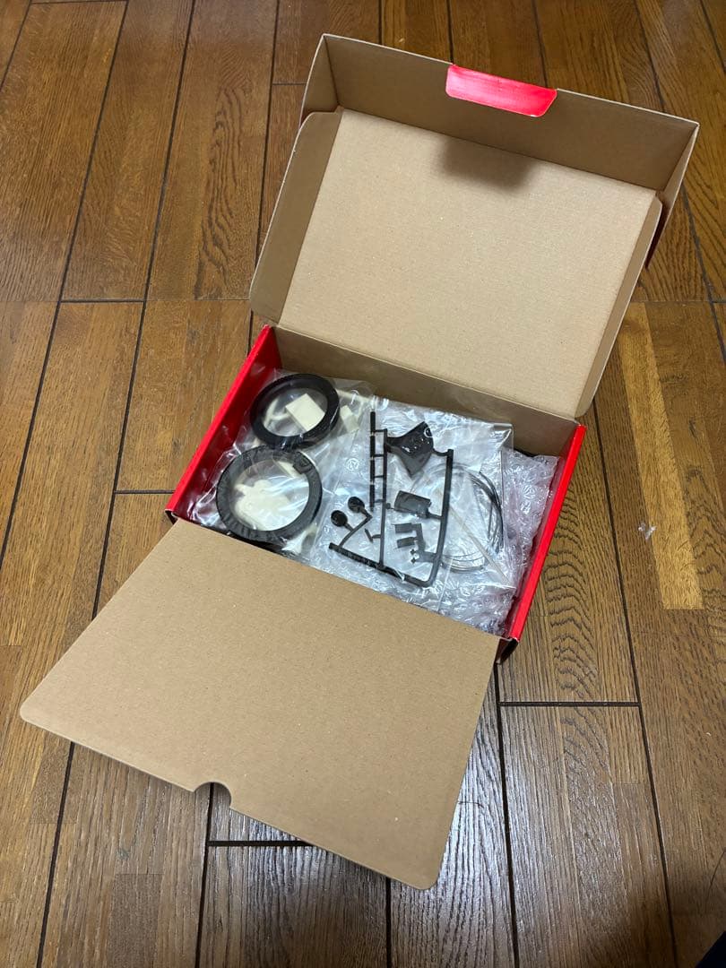 新品モデルファクトリーヒロ 1/9 ブラフ　シューペリア SS100
