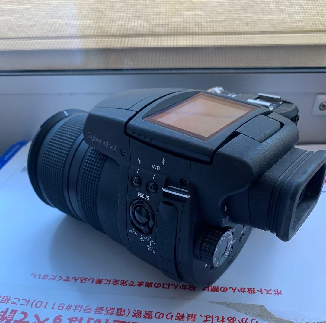 SONY Cybershot DSC-R1 10.3mp デジタル一カメラ