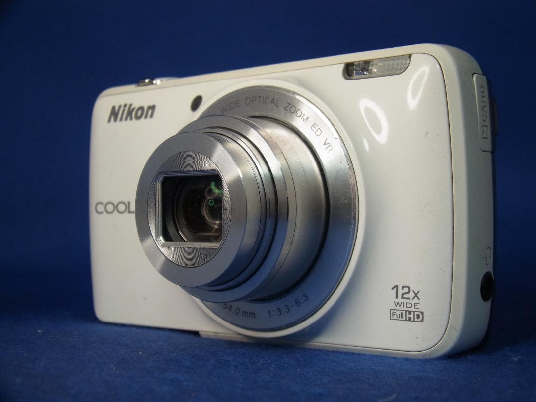 #3404 COOLPIX S810c Nikon 難 アンドロイド 新品電池