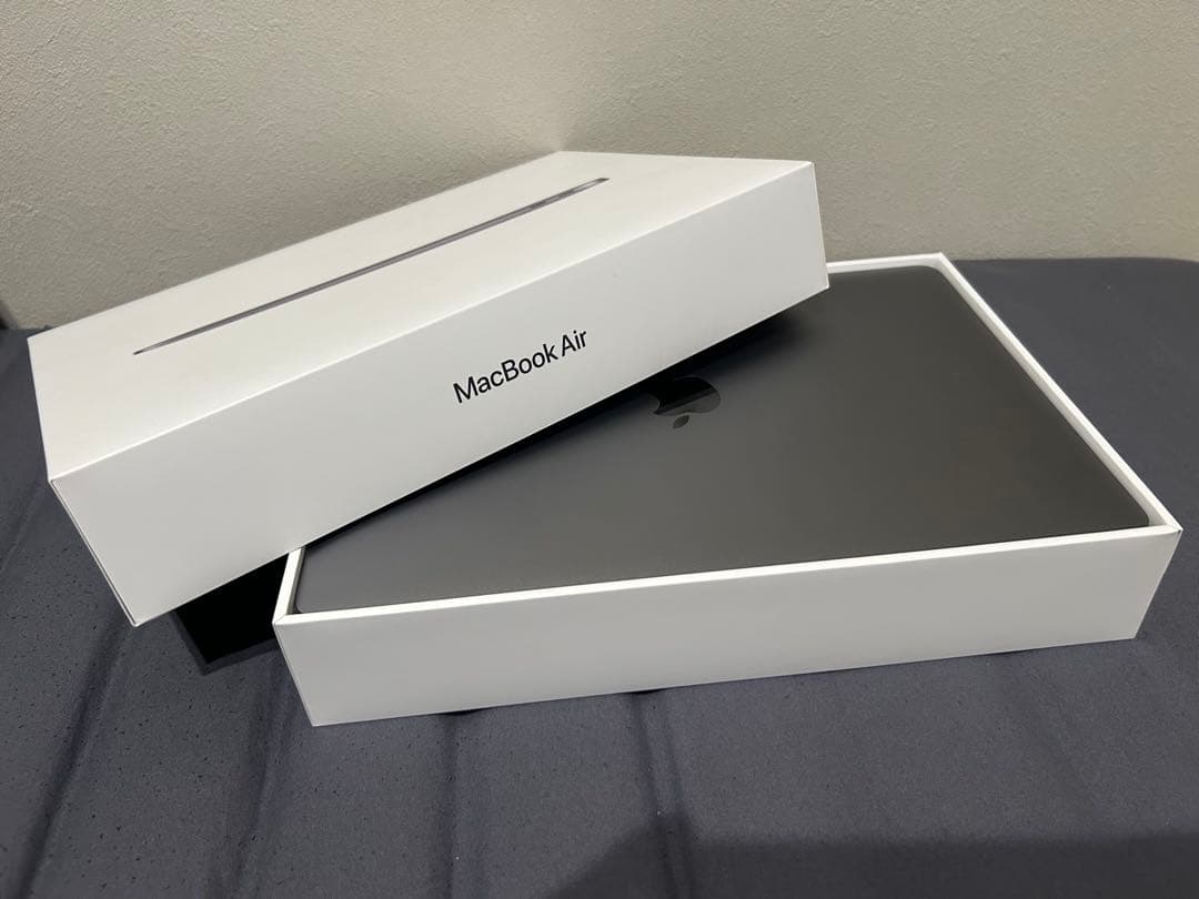MacBook Air (M1)/512G SSD/8GBユニ/13インチ箱付き