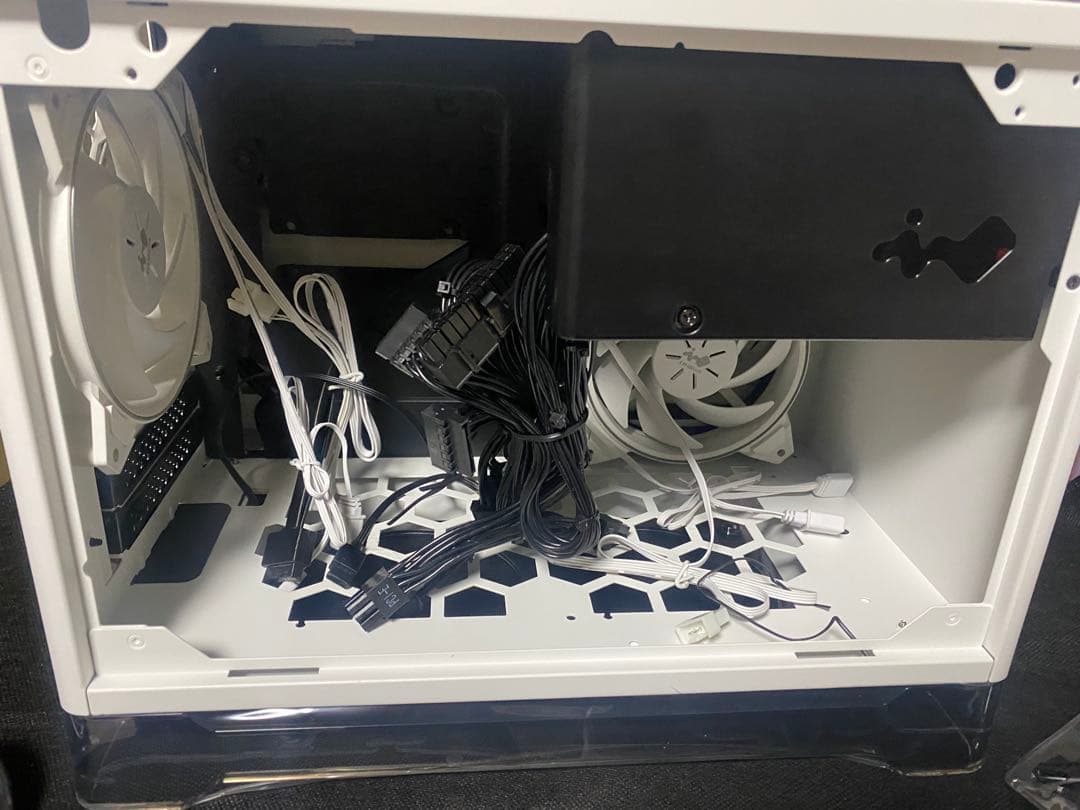 PCケース(自作PC用) IN WIN 750W A1 Prime WHITE