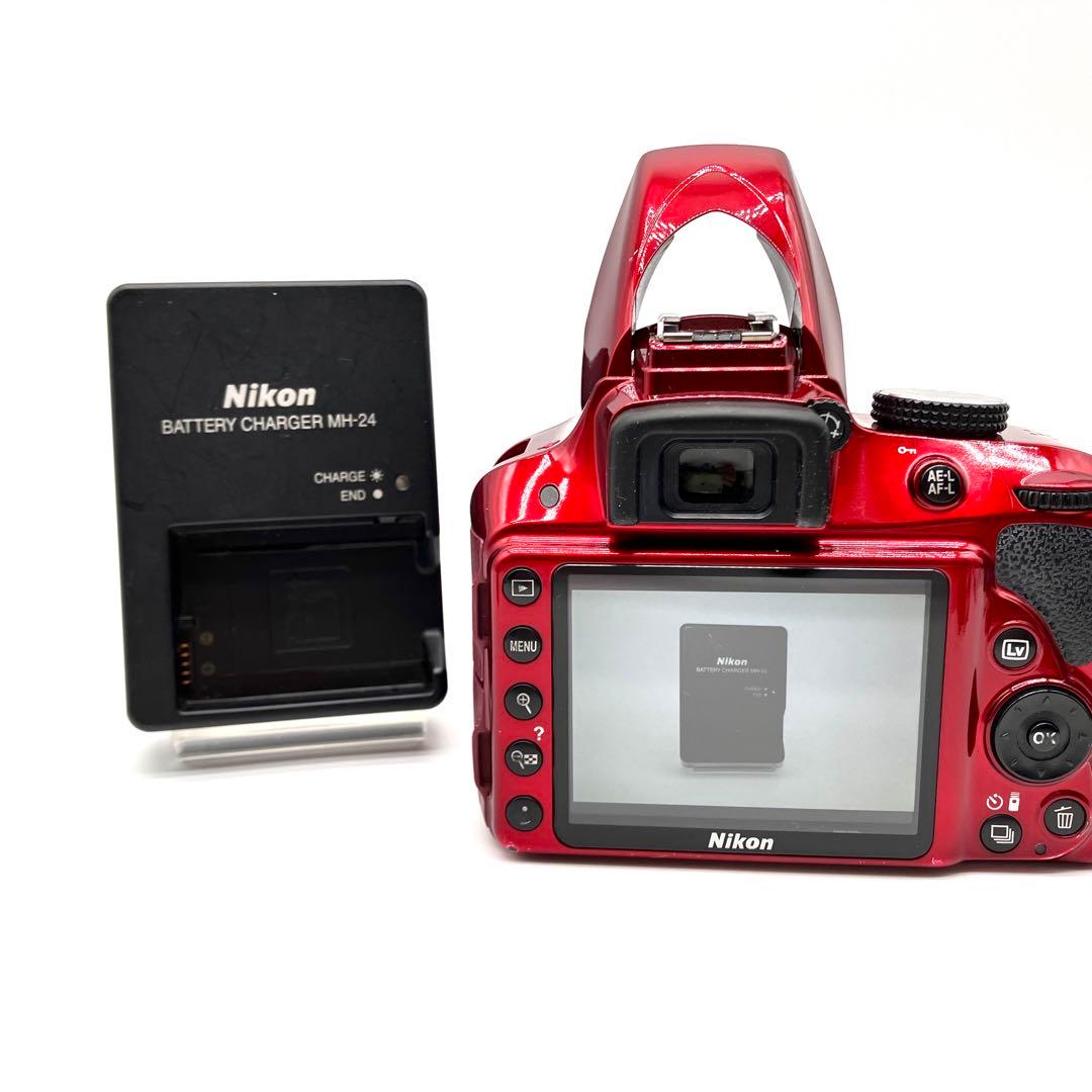 Nikon D3300 レッド　18-55mmレンズキット