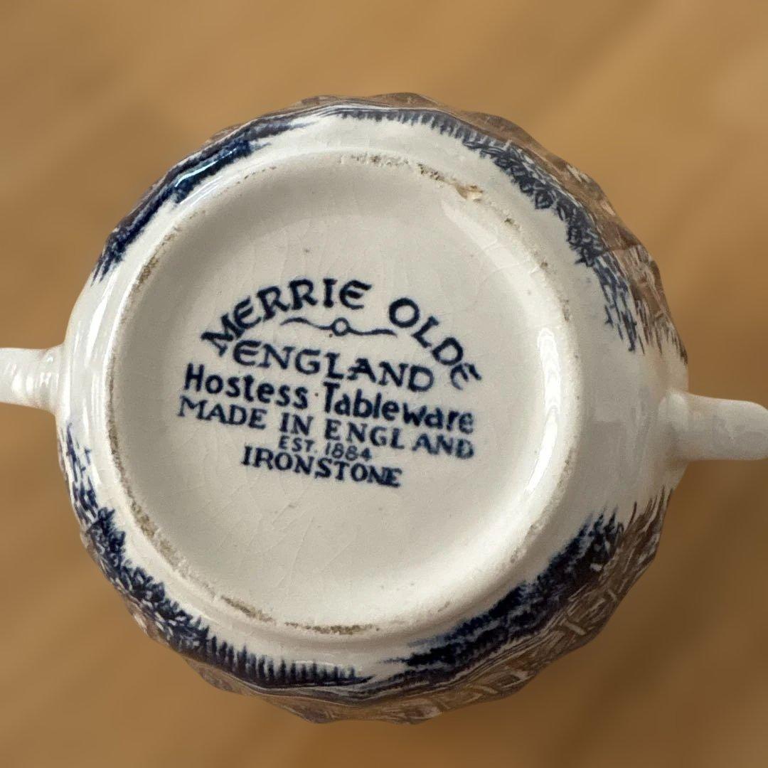イギリス　MERRIE OLDE ENGLAND お皿4枚とシュガーポット