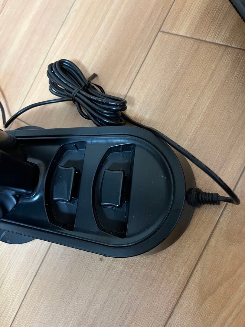 shark ハンディ掃除機