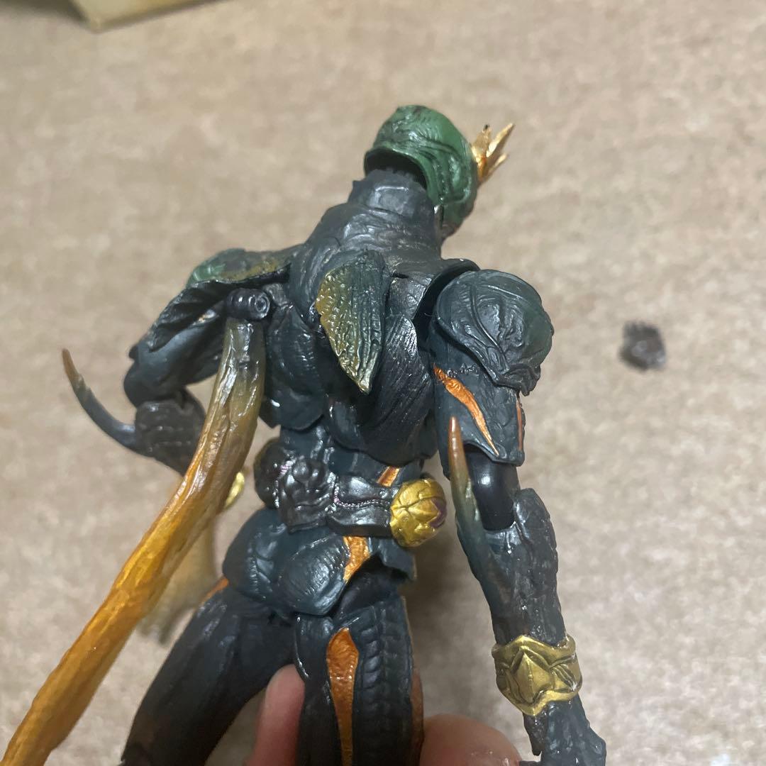 ひ*く様 Sic 仮面ライダーギルス アナザーアギト