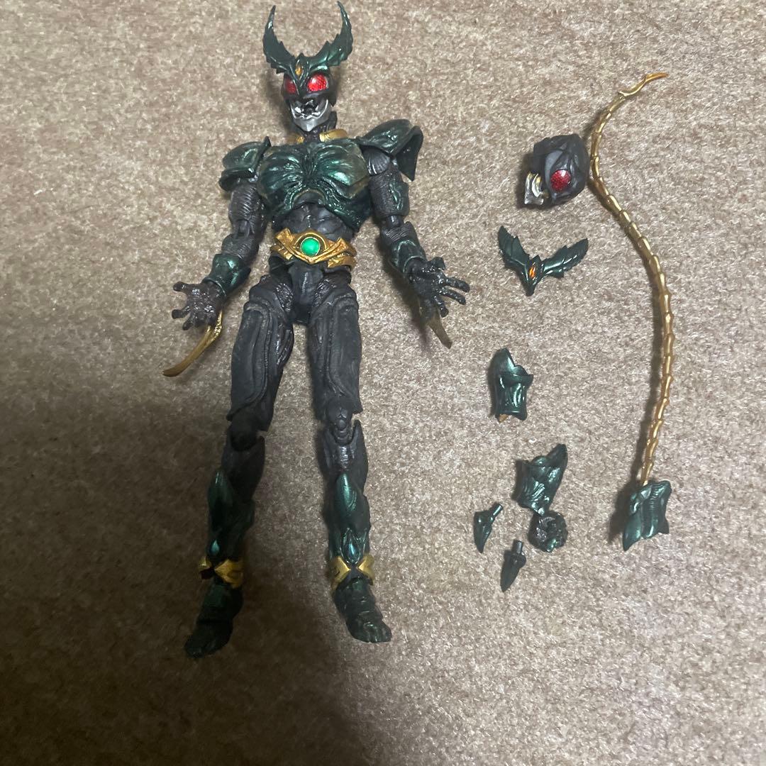 ひ*く様 Sic 仮面ライダーギルス アナザーアギト