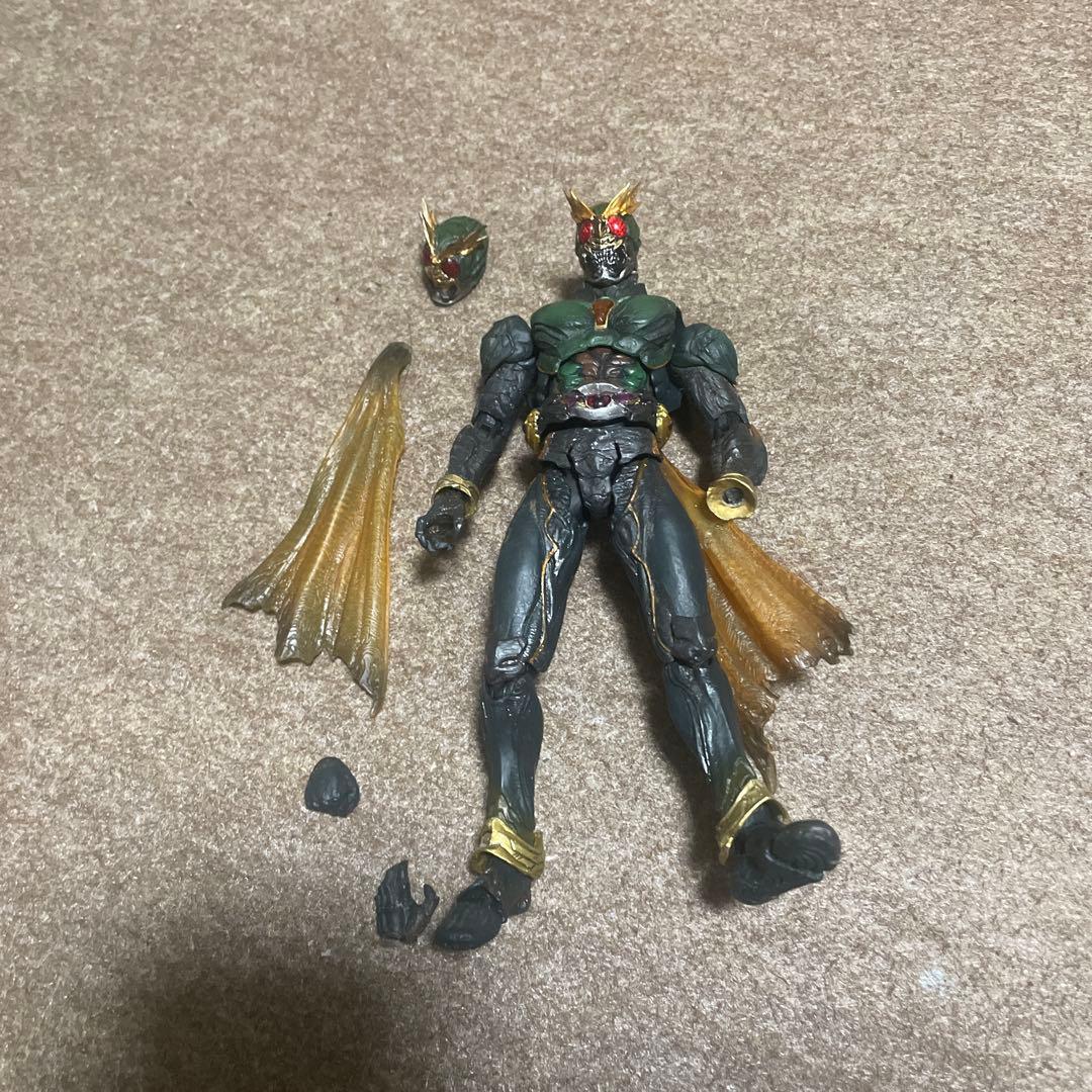 ひ*く様 Sic 仮面ライダーギルス アナザーアギト