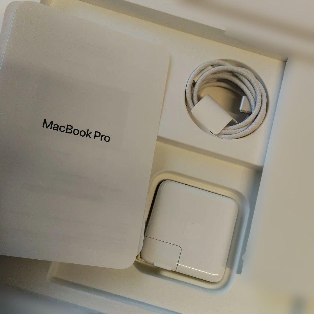 【新品】2025 Macbook Pro M5 14in 16GB 512GB