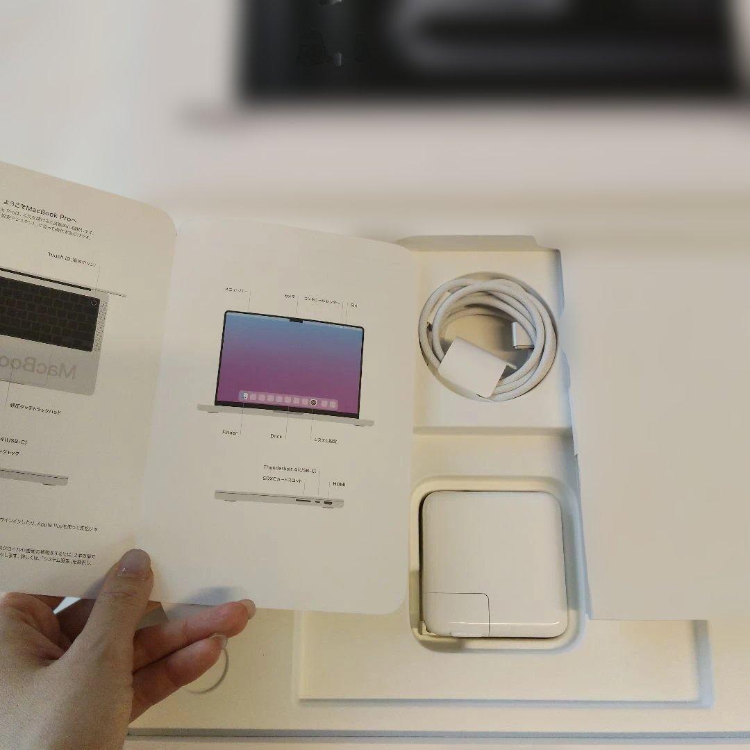 【新品】2025 Macbook Pro M5 14in 16GB 512GB