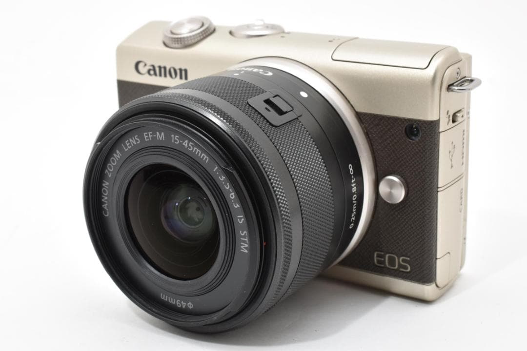 限定5,000台モデル\"Canon EOS M200 リミテッドゴールドキット