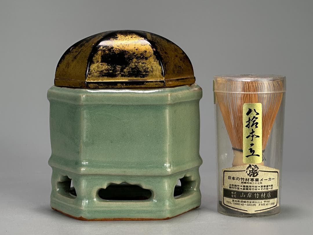 中国美術　元〜明時代　龍泉窯　青磁香炉　時代香炉　古物保証　唐物