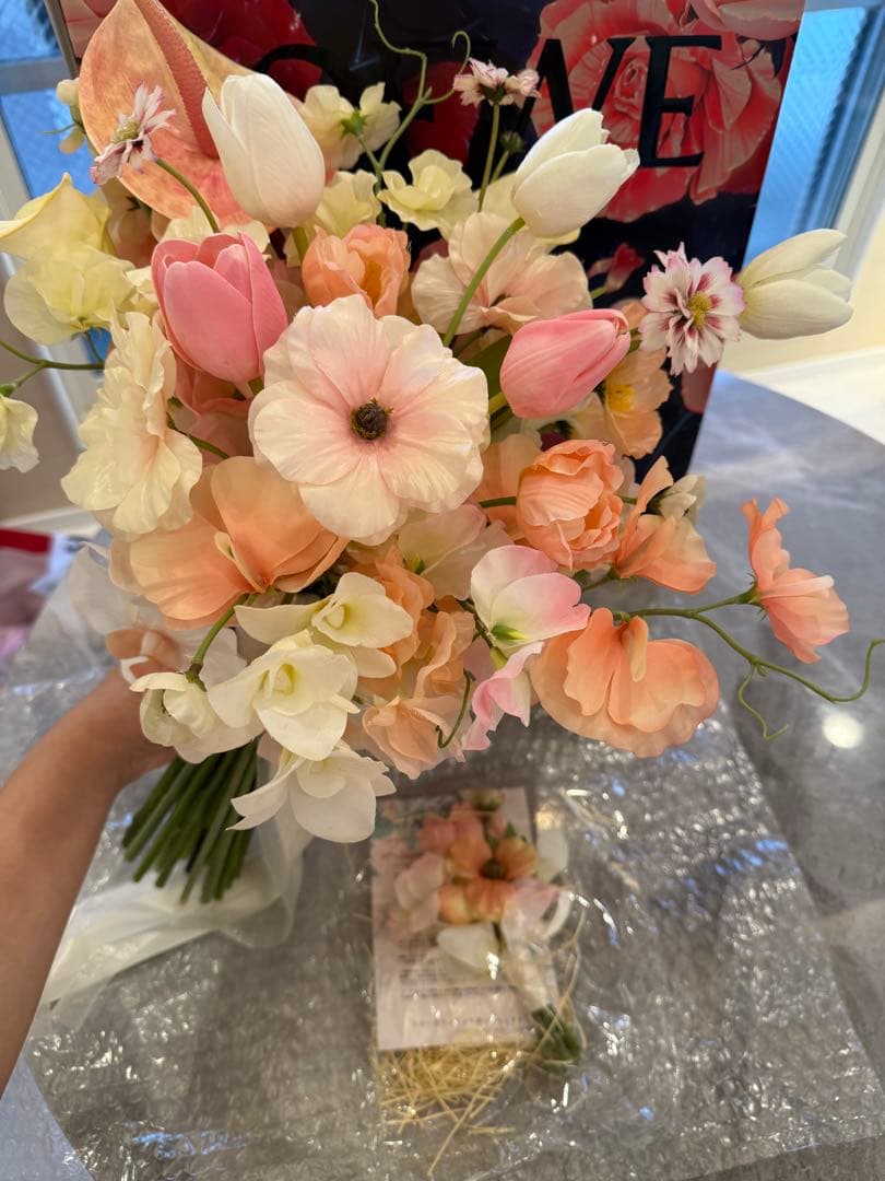 【タイムセール中】アーティシャルフラワーブーケ　ブートニア付　胡蝶蘭　韓国風