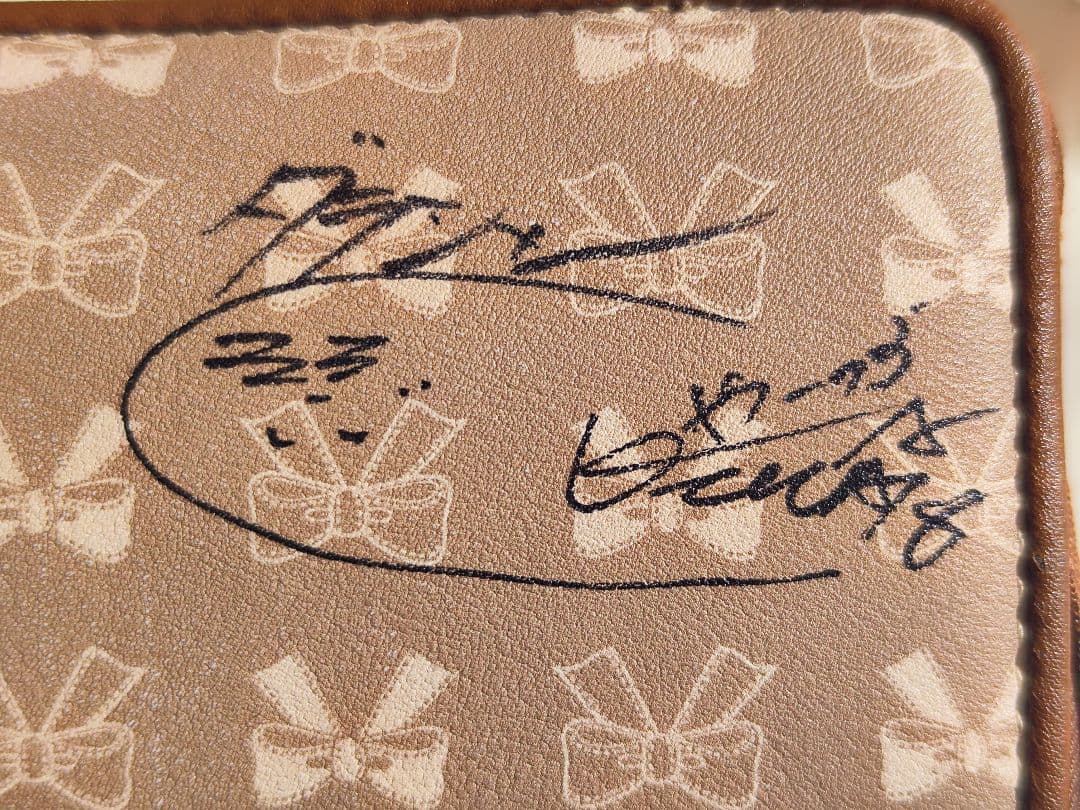 ダラシメン　やーかず＆ディエゴ　直筆サイン入り財布　18000円→15000円