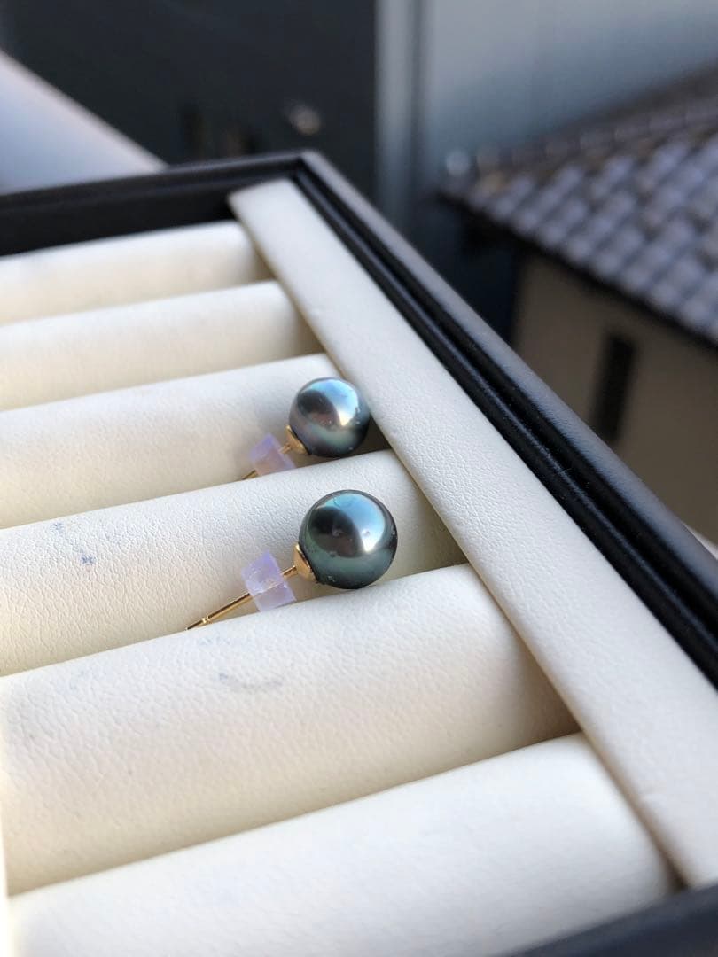 黒蝶真珠　ピアス　タヒチ産パールSA13