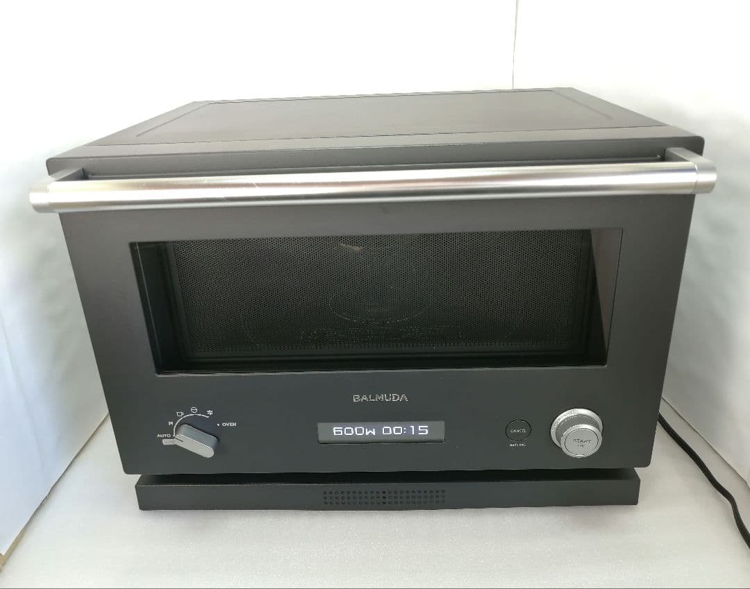 22年製 バルミューダデザイン　オーブンレンジ　K04A-BK