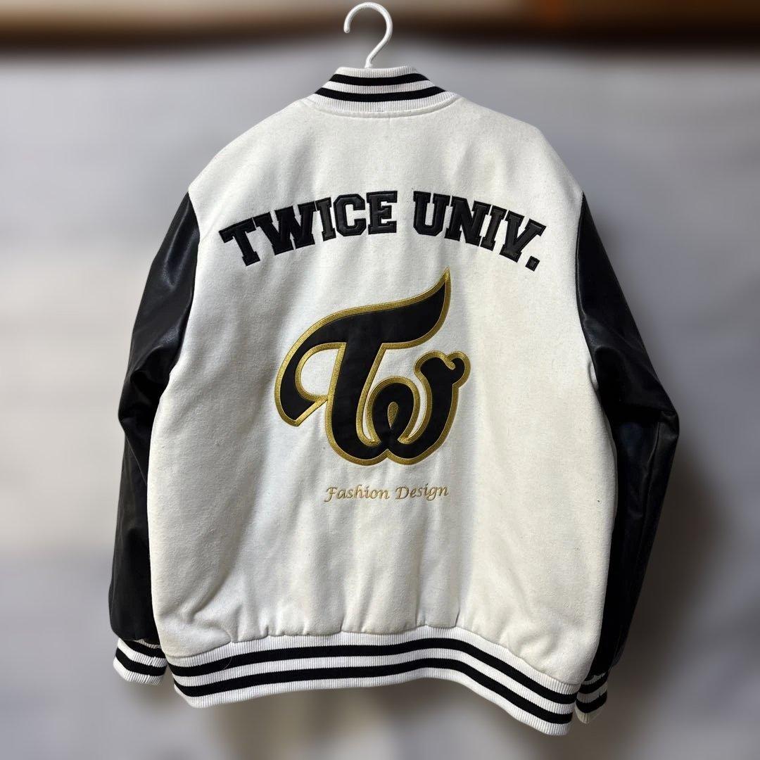 TWICE UNIVERSITY スタジャン￼ ジャケットスタジアムジャンパー￼