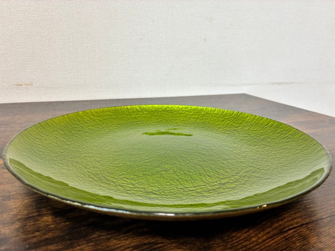 Monna Glass グリーン ガラスプレート 28cm 大皿 ハンドメイド