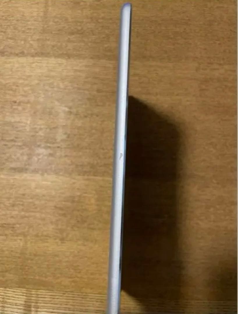 Apple iPad Air Wi-Fiモデル 64GB MD796J/