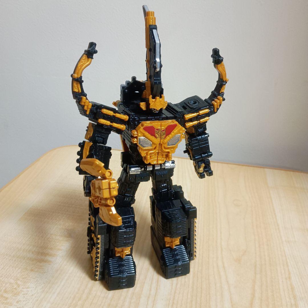 DXキングコーカサスカブト ガーディアンウェポン ヘラクレスアックスセット