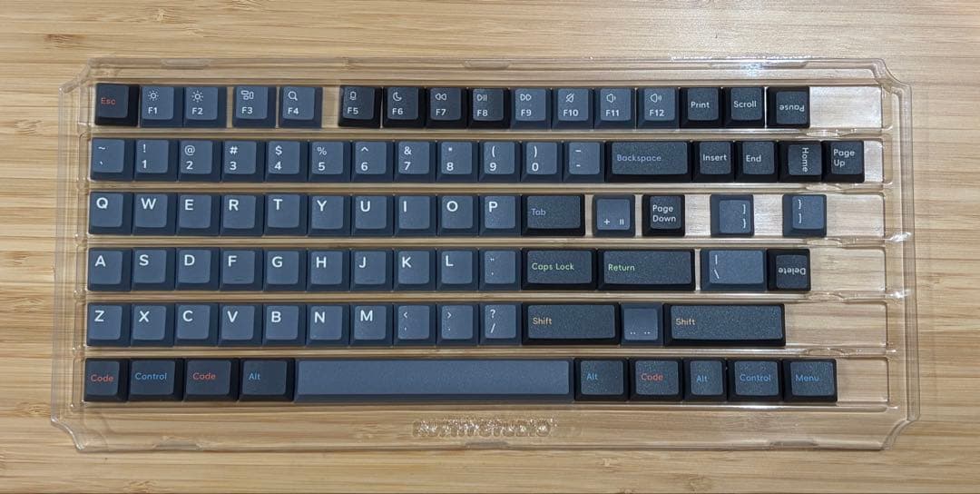 NuPhy x Oblotzky Oblivion Keycaps 箱ケース無し
