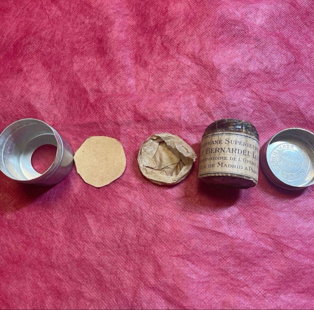 GUSTAVE BERNARDEL PARIS バイオリン 松脂 缶ベル