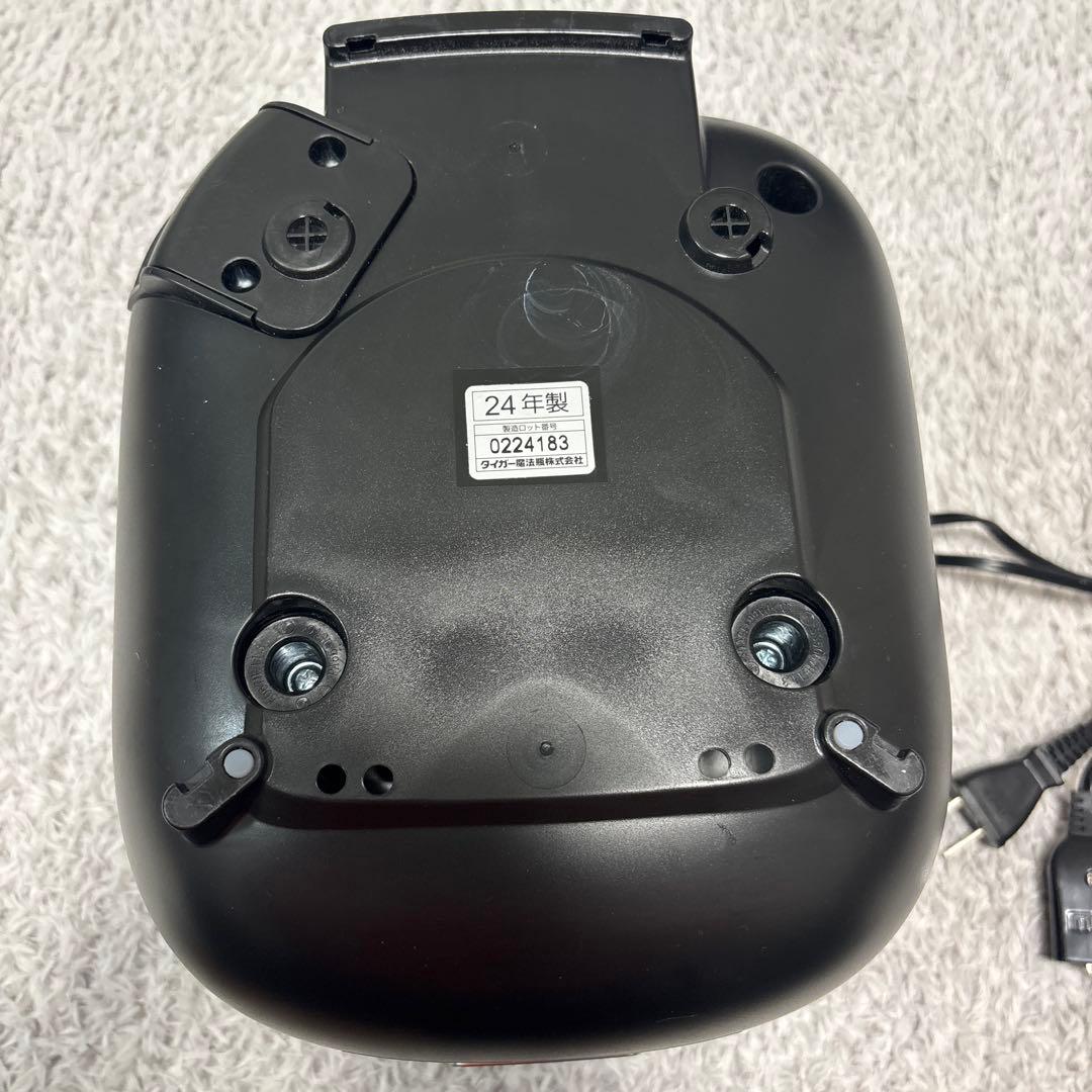 タイガーマイコンジャー炊飯器　3合炊き マットブラック（KM） JBS-A055