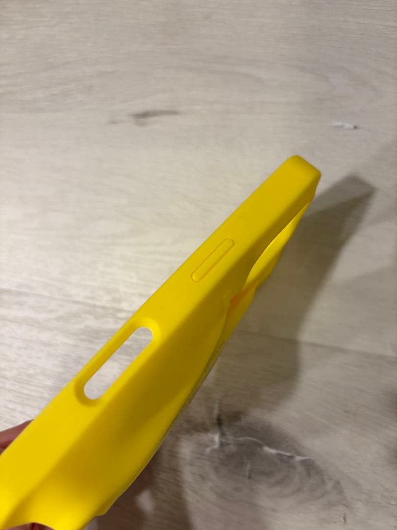 Rhode イエロー iPhoneケース リップ付き