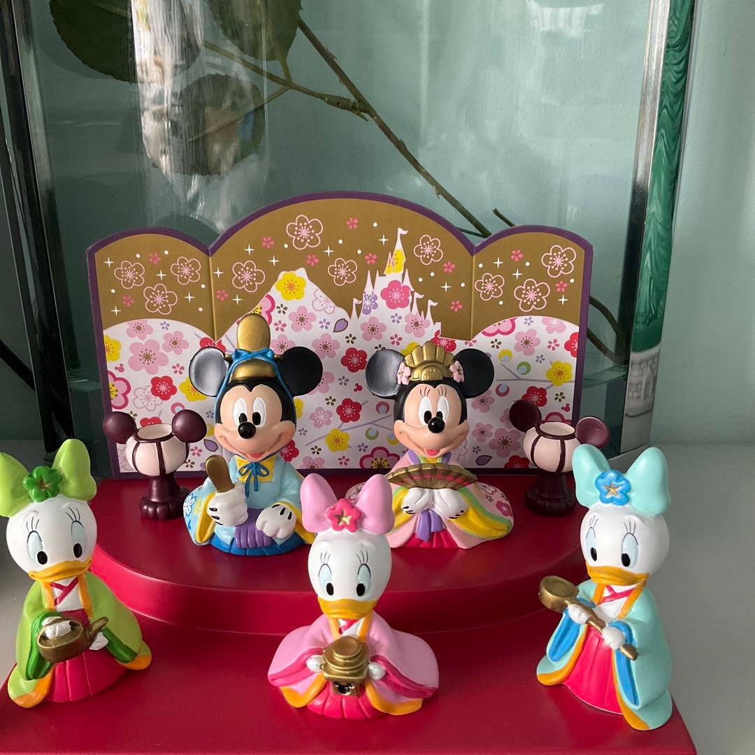 デズニーの本当に可愛いひな人形です。　19800円です。