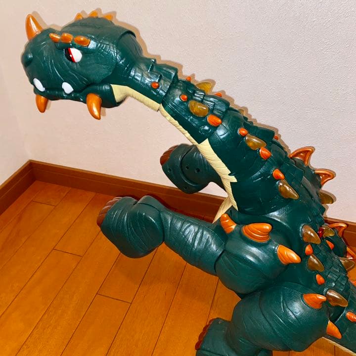 ウルトラ恐竜スパイク　☆希少☆ 大興奮☆ ラジコン　動く恐竜