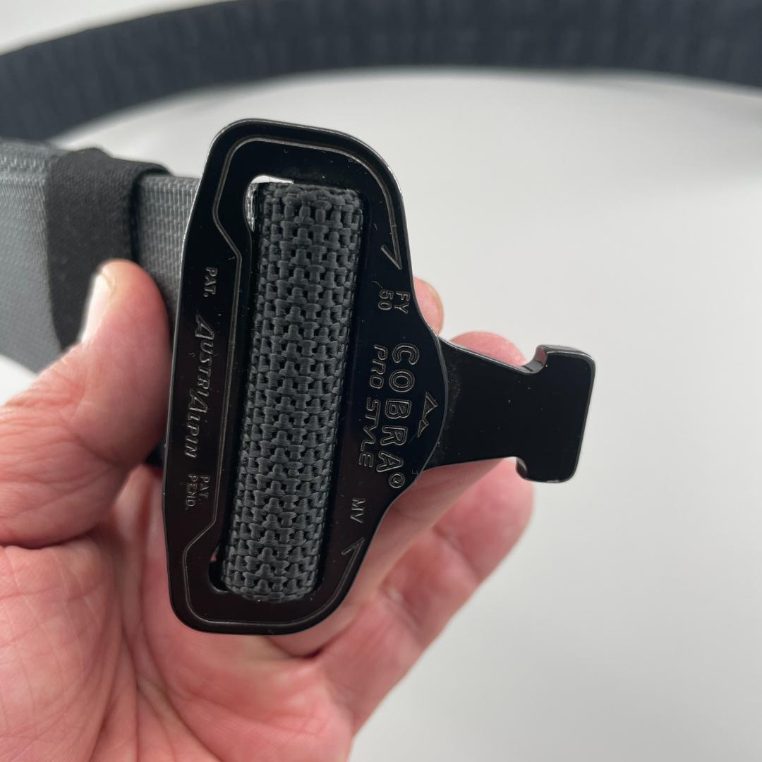 本場米国本物のタクティカルベルト Safe Life Defense ガンベルト