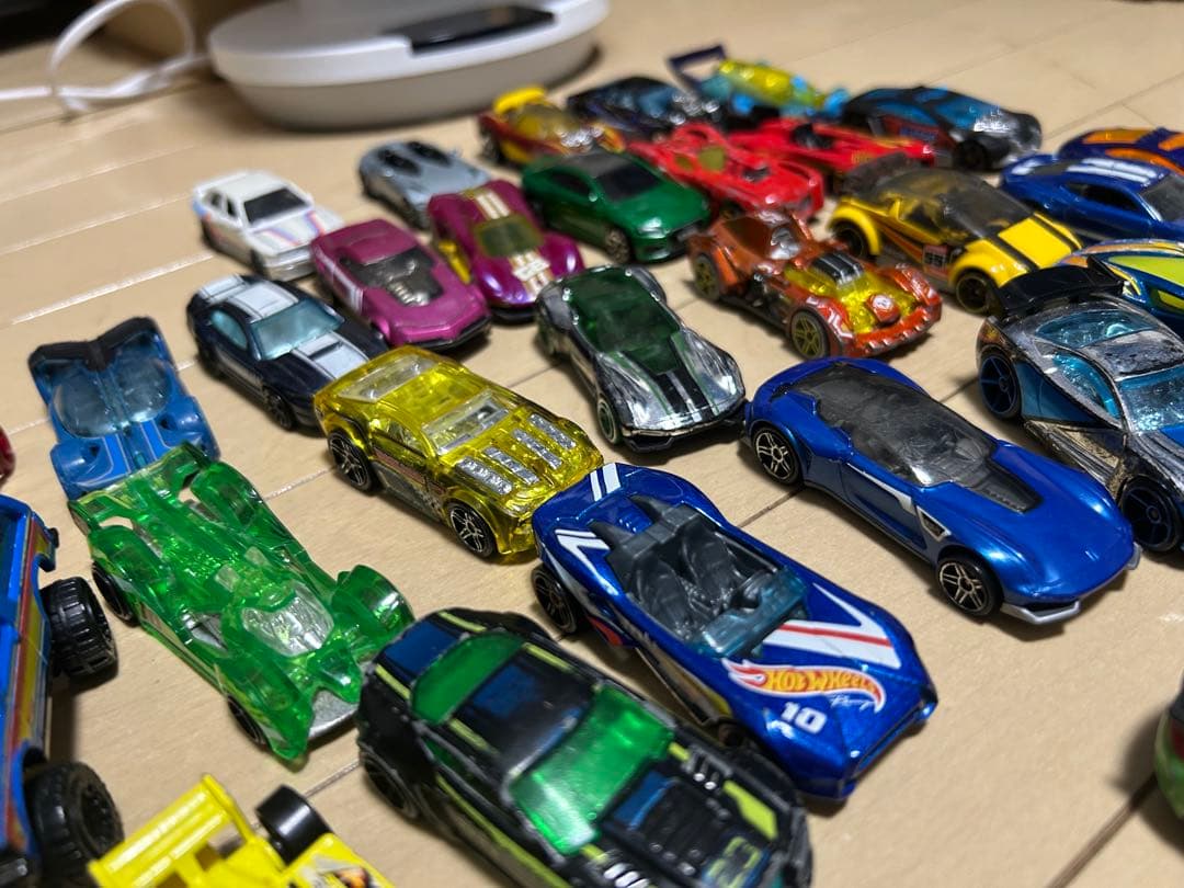 TOMICA トミカ　まとめ売り　ホットウィール　約100台　HOTWHEELS